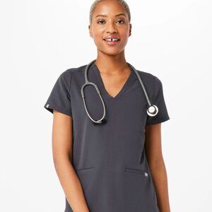Casma Three-Pocket Scrub Top™